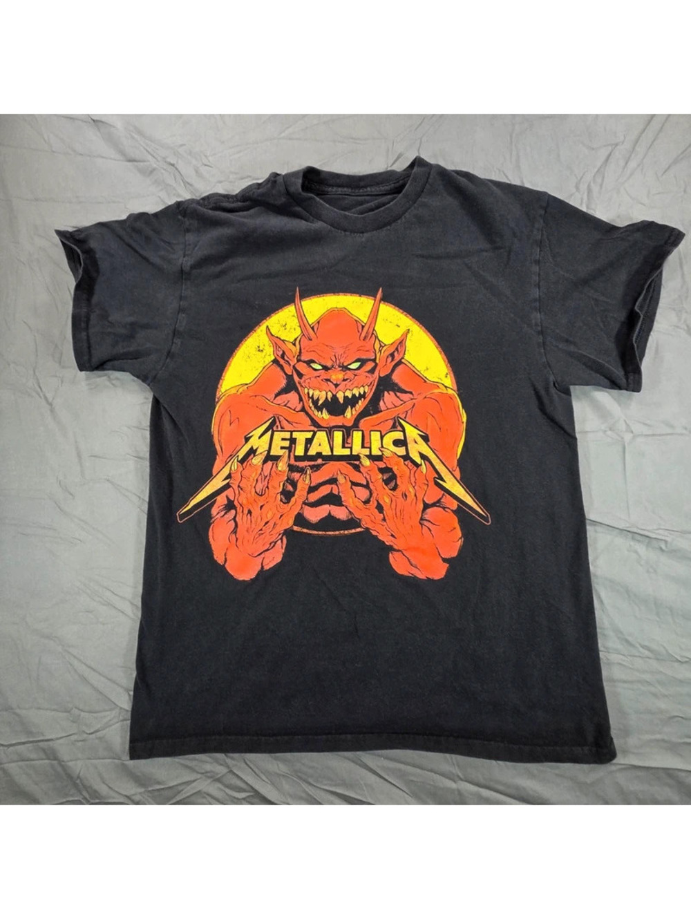 Metallica "Jump in the Fire" M72 World Tour graphic t-shirt